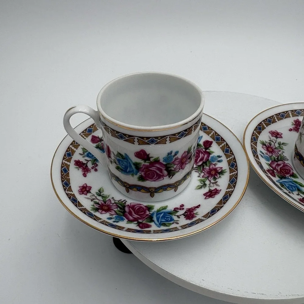 Vtg Porcelain Floral Demitasse Cup & Saucer‎ Espresso Roses 2 Sets Made In China